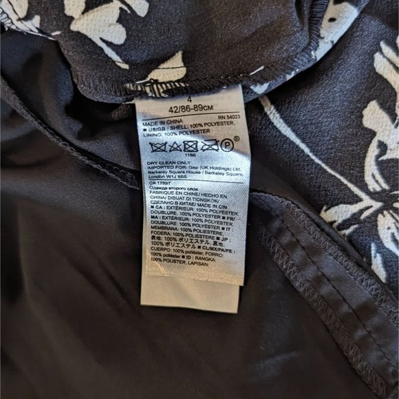 Banana Republic sleeveless razor back black white floral ruffle hem dress size 4 - Picture 7 of 7